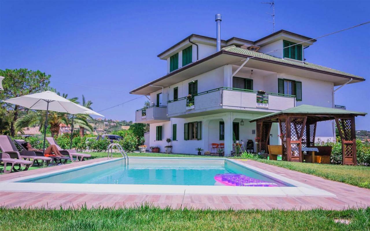 Bed and Breakfast Gli Orti Di San Giacomo à Monteprandone Extérieur photo